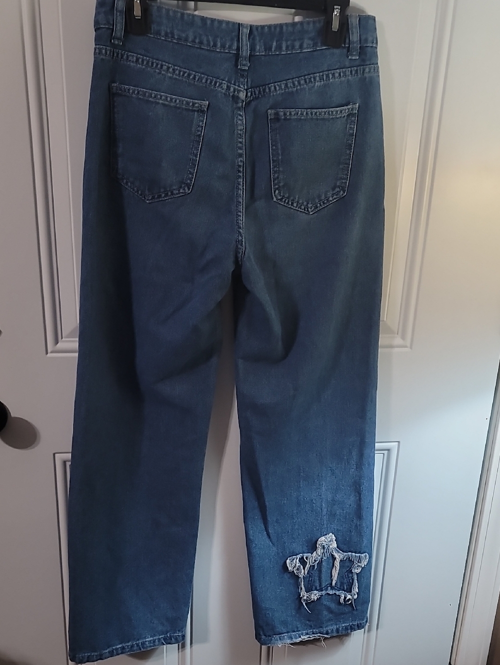 High-Rise Star Patch Wide-Leg Jeans - Blue - Picture 7 of 9